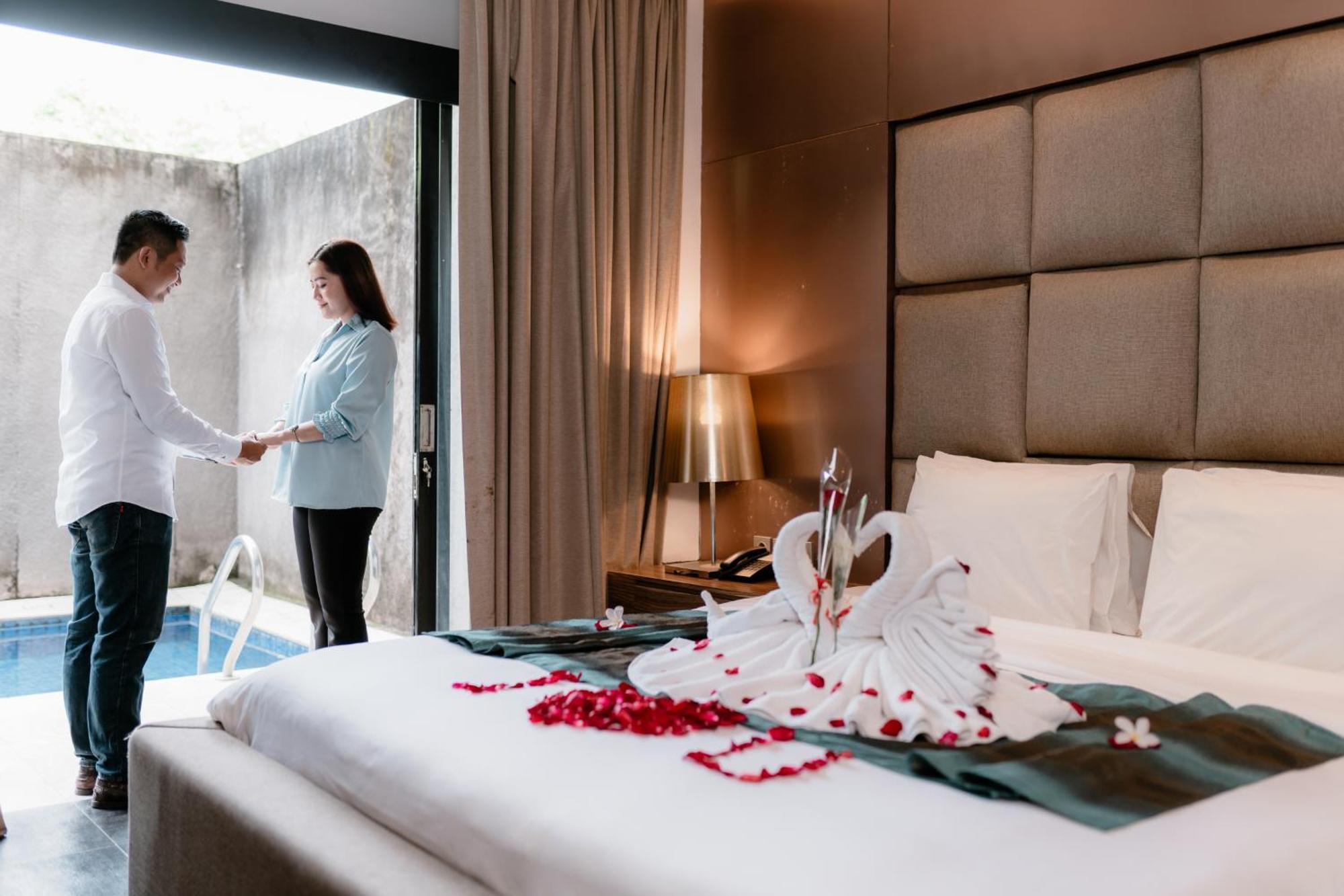Amaroossa Suite Bali Nusa Dua  Exterior photo