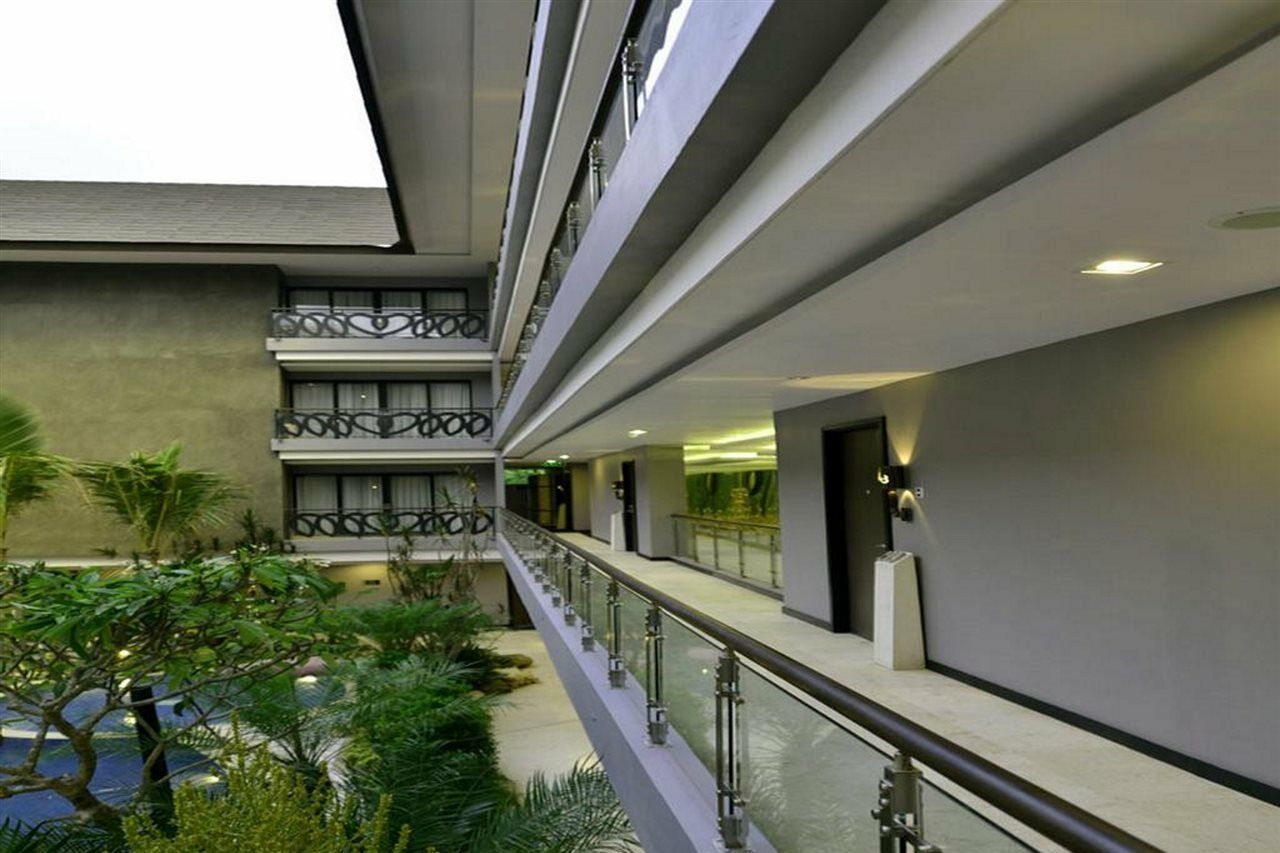 Amaroossa Suite Bali Nusa Dua  Exterior photo