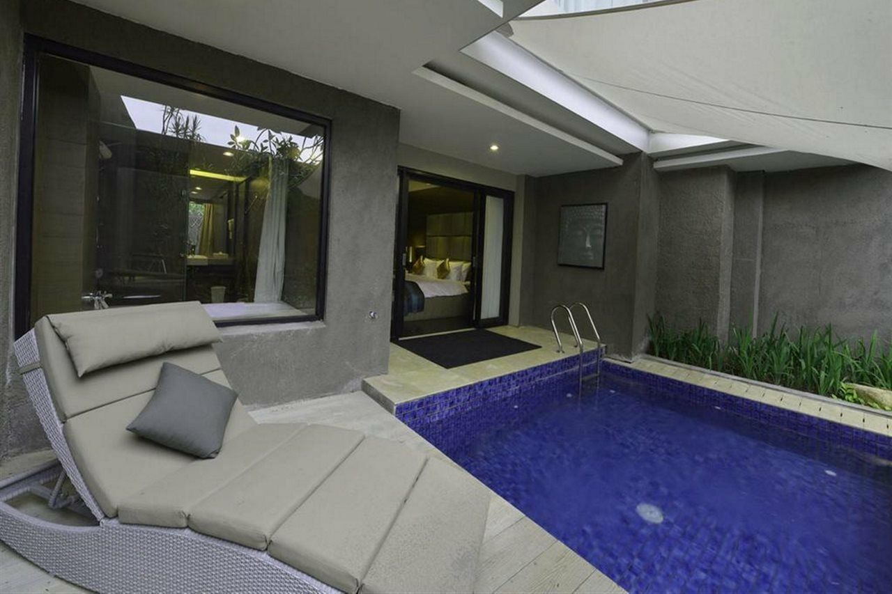 Amaroossa Suite Bali Nusa Dua  Exterior photo